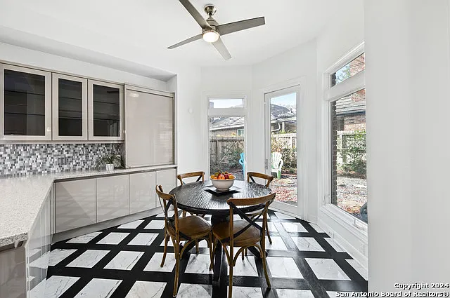 119 Paddington Way — Photo 6