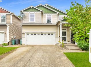5655 NE Hidden Creek Dr, Hillsboro, OR 97124