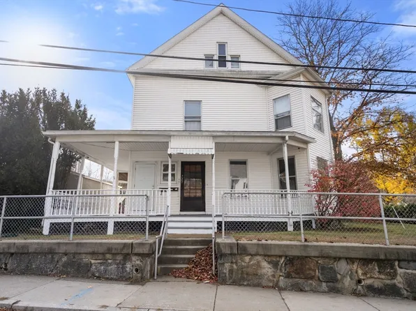 723 Main St, Southbridge, MA 01550