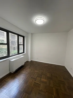 Rented by Douglas Elliman | media 8