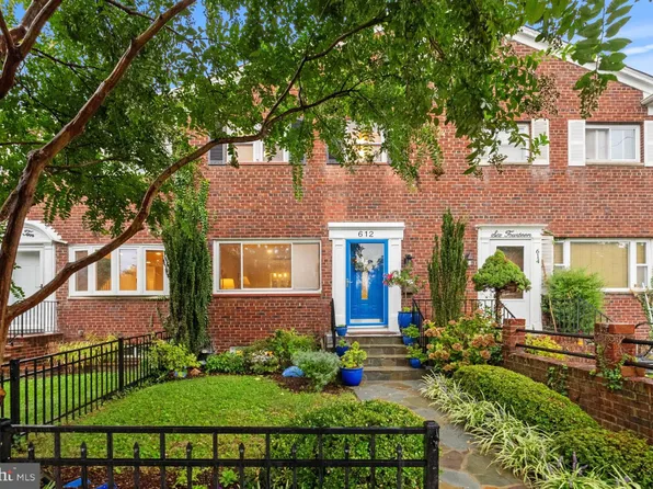 612 S Payne St, Alexandria, VA 22314