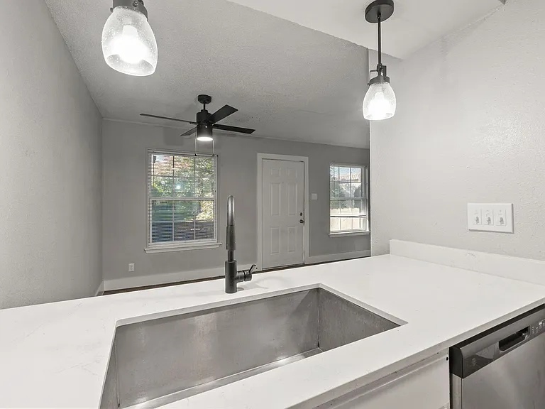 Anderson Flats — Photo 23