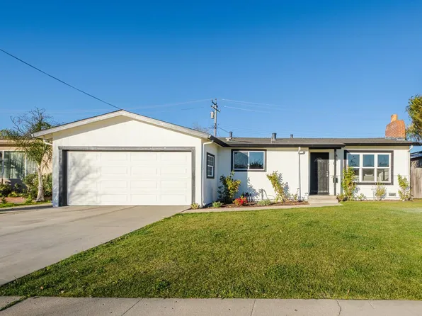 83 Santa Teresa Way, Salinas, CA 93906