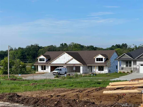 895 Dubs Dr, Iowa City, IA 52246