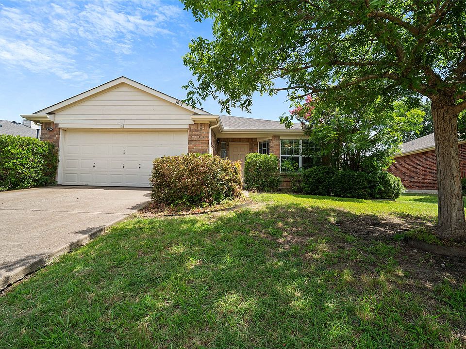 1st image of 3013 Eastwood Dr