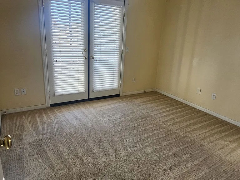 Bedroom / study with balcony French door