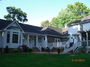 1849 Snow Wind Dr, Raleigh, NC 27615