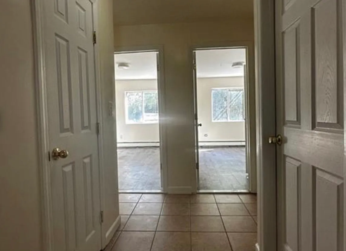 2 bed, $2,500 — Photo 2