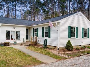 3924 Moores Ln, Lanexa, VA 23089