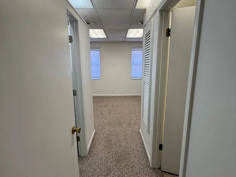 126 S Main St — Photo 7