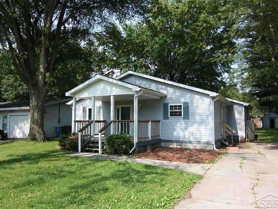 1st image of 156 Robinhood Dr