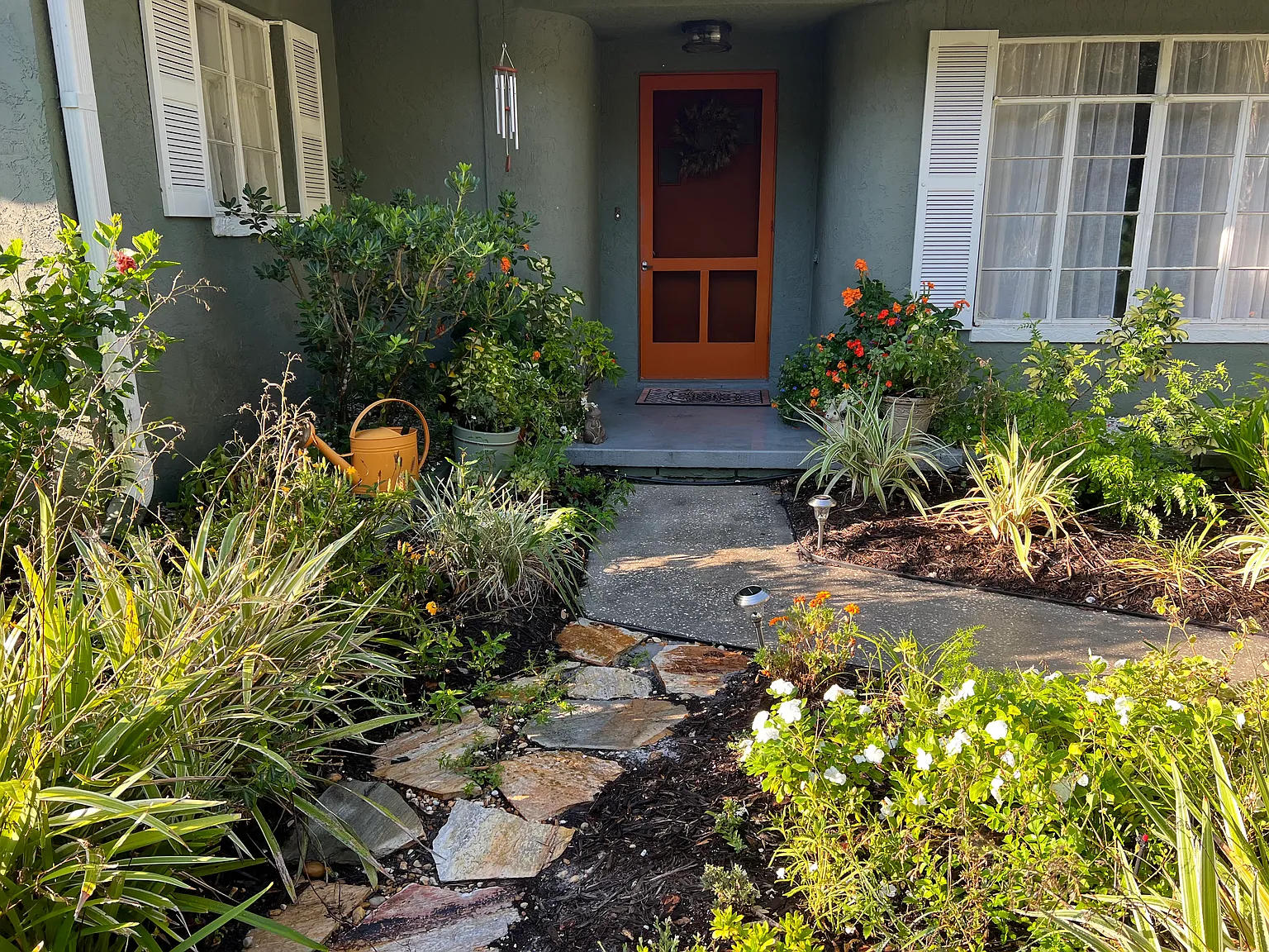 2216 Hibiscus St — Photo 4