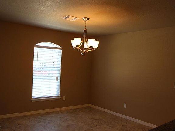 4th image of 7405 Providence Dr