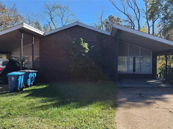 2752 Darla Ct, Saint Louis, MO 63136