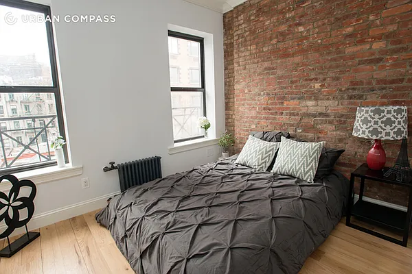 Rented by Compass | media 4