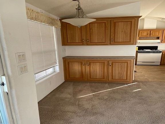 5th image of 3115 N Fairview Ave Unit 191