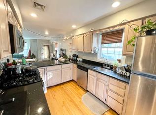 6 Harleston St, Roxbury, MA 02120