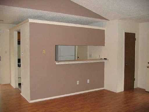 5th image of 12303A Dellrey Dr