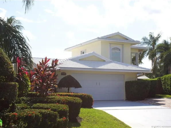 2744 NW Howard Creek Ln, Stuart, FL 34994