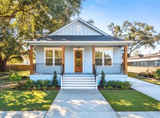 1466 Granada Dr, New Orleans, LA 70122