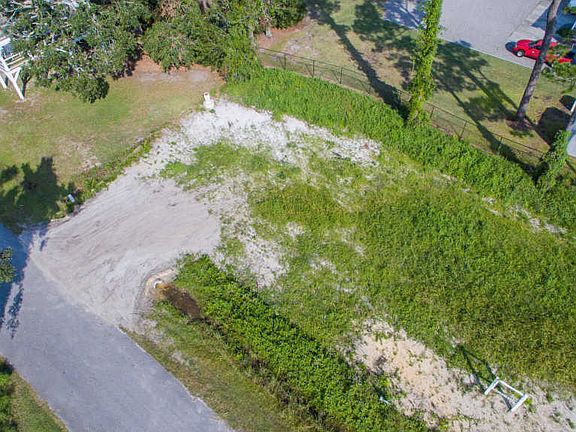 4th image of 1033 Saltspray Ln