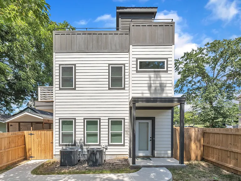 210 Martin Luther King Jr Blvd — Photo 2
