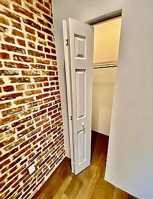 2nd image of 300 E 89th St APT 4A