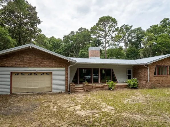 21 Gateway Ln, Saint Helena Island, SC 29920