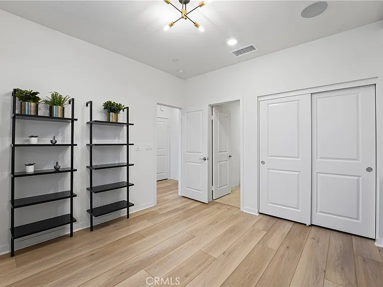 2941 W Lincoln Ave #3 — Photo 7