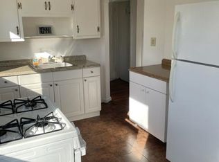 130 Scranton Ave FLOOR 2, Lynbrook, NY 11563
