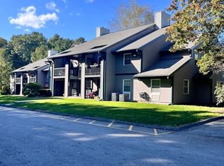 1940 Phillips Rd APT 22, New Bedford, MA 02745