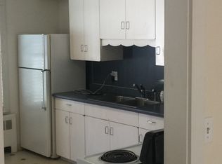 108 Friend St, Amesbury, MA 01913