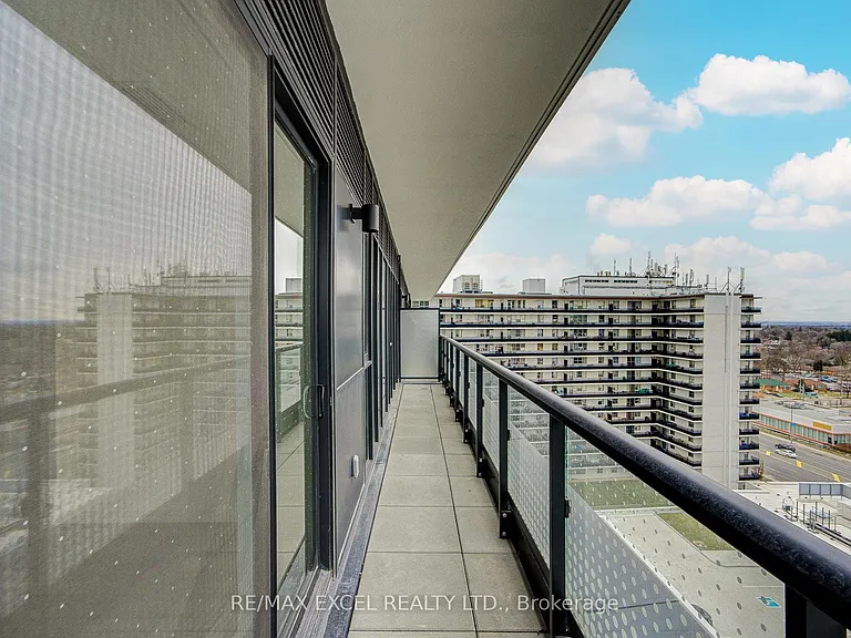 5858 Yonge St #1011 — Photo 40