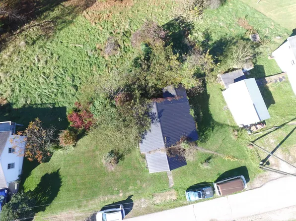 336 Kanawha View Rd, Red House, WV 25168