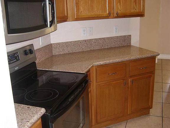 5th image of 1027 Pipers Cay Dr