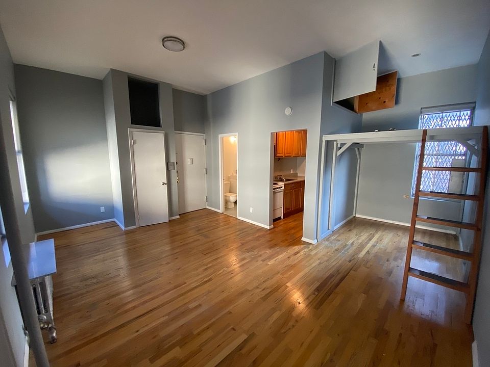 1st image of 338 E 15th St #7D