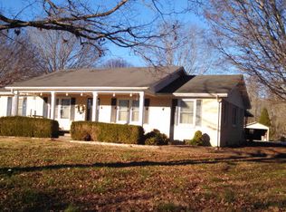 461 Jackson Dr, Paris, TN 38242