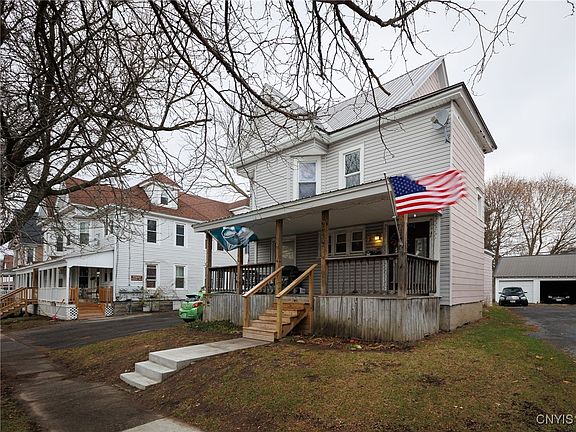 2nd image of 1013 Academy St