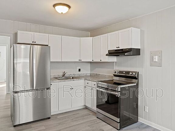 4th image of 630 Ash St APT 41