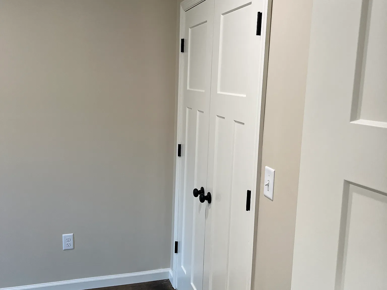 3 bed, 1000 sqft, $1,200 — Photo 4
