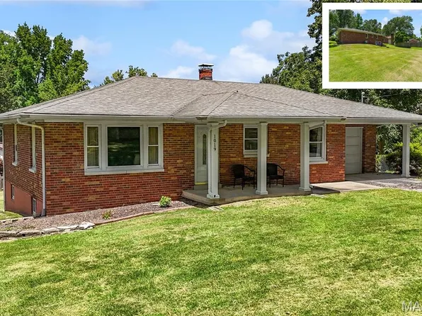 1019 Merrill St, Lebanon, IL 62254