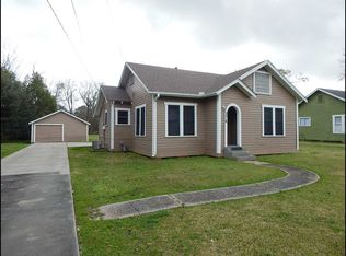 3218 32nd St, Port Arthur, TX 77642