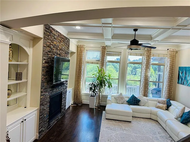 6125 Read Rd — Photo 11