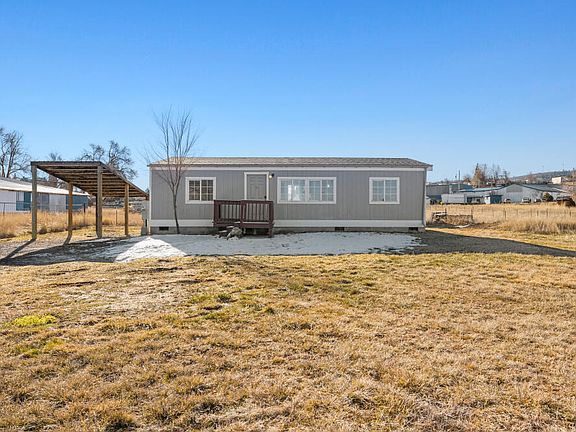 2nd image of 214 Gage Rd