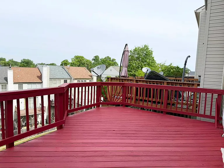 16848 Winston Ln — Photo 23