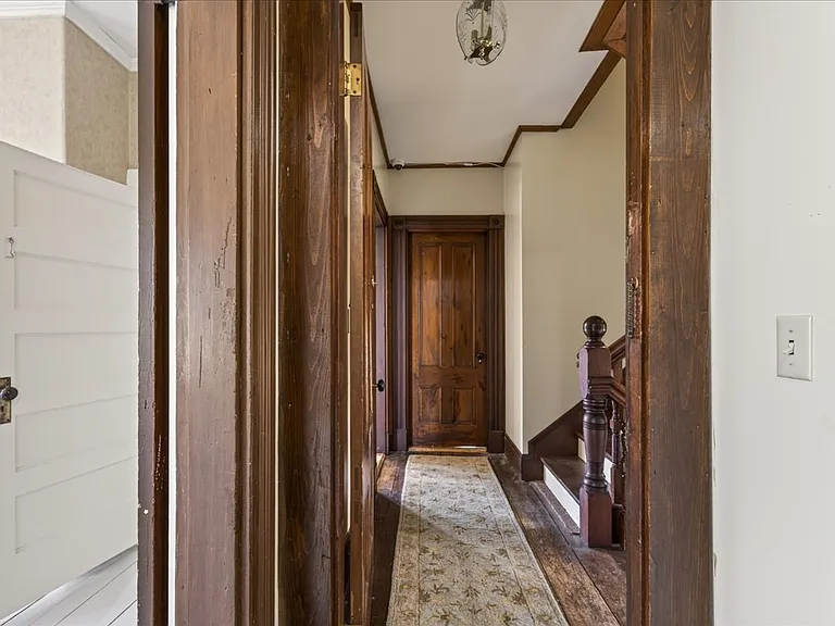 31 Franklin St #B — Photo 26