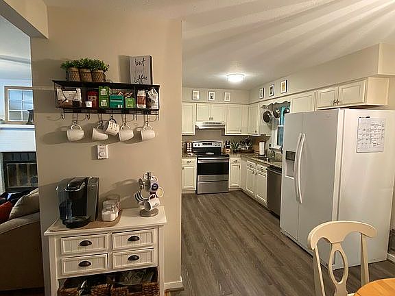 5th image of 2414 Edenbrook Dr