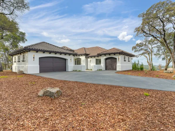 12859 Austin Forest Cir, Auburn, CA 95602