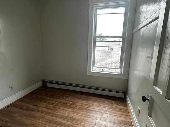 2nd image of 615 5th Ave #2