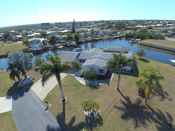 2nd image of 4521 Pelican Pointe Dr